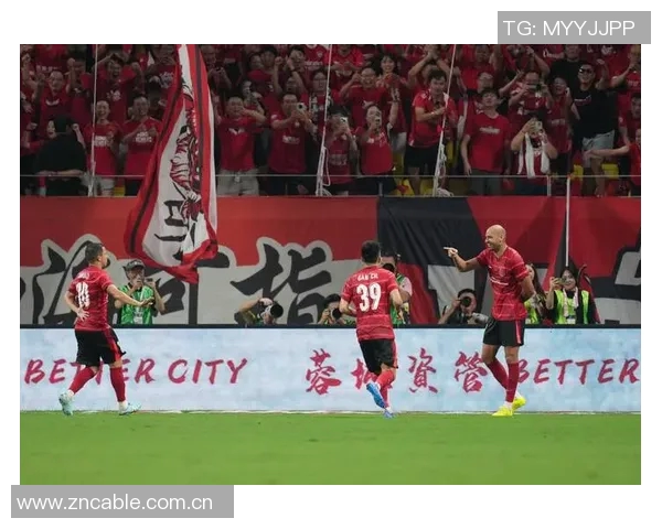 成都足球队进攻战术全解析深度剖析球队战斗力与胜利之道 成都足球队进攻战术全解析深度剖析球队战斗力与胜利之道